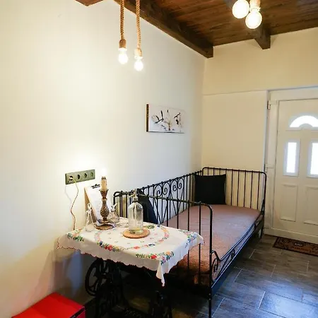 Frissitopont Vendeghaz Apartament Kisszékely