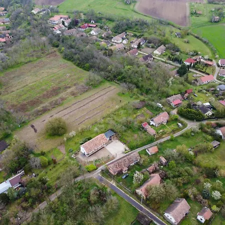 Frissitopont Vendeghaz Apartament Kisszékely