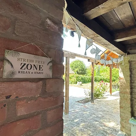 Frissitopont Vendeghaz Apartament *