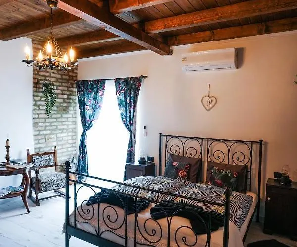 Frissitopont Vendeghaz Apartament Kisszékely