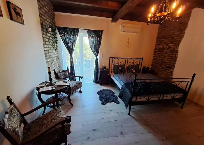 Apartament Frissitopont Vendeghaz *